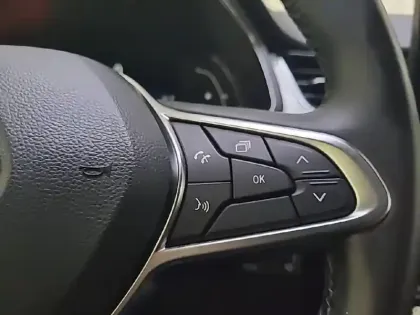 Photo 29 Renault Captur  TCe 130 EDC FAP