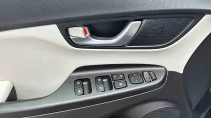 Photo 20 Hyundai Kona  Hybrid 141