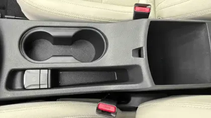 Photo 29 Hyundai Kona  Hybrid 141