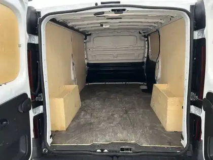 Photo 26 Renault Trafic  FGN L2H1 3000 KG BLUE DCI 130