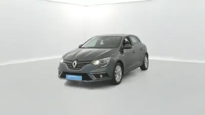 Photo 9 Renault Megane Mégane IV Berline TCe 100 Energy