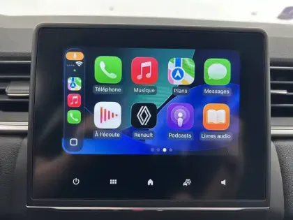 Photo 24 Renault Captur  E-Tech full hybrid 145