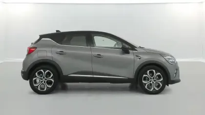 Photo 5 Renault Captur  E-Tech full hybrid 145