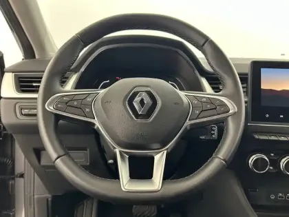 Photo 14 Renault Captur  E-Tech full hybrid 145