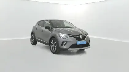 Photo 7 Renault Captur  E-Tech full hybrid 145