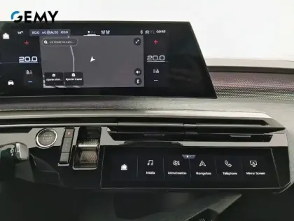 Photo 40 Peugeot 3008  Hybrid 145 e-DCS6