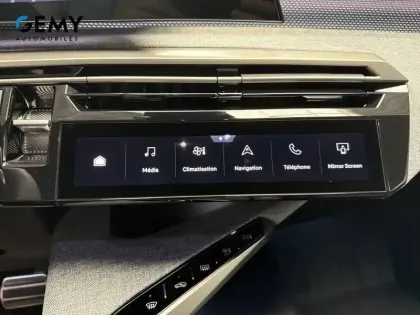 Photo 15 Peugeot 3008  Hybrid 145 e-DCS6