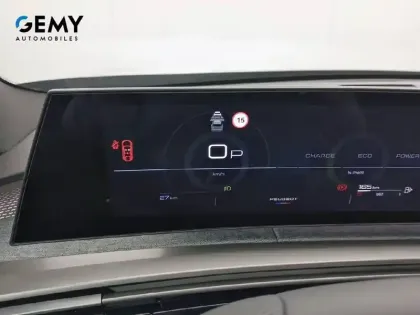 Photo 42 Peugeot 3008  Hybrid 145 e-DCS6