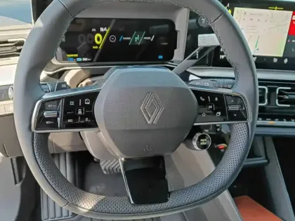 Photo 14 Renault 5 Renault  E-Tech Electrique 10 ch autonomie confort