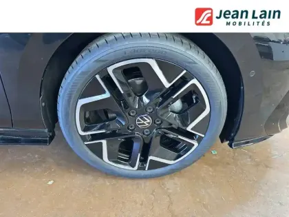 Photo 8 Volkswagen Golf  1.5 eTSI EVO2 150 DSG7