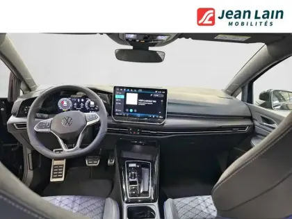 Photo 17 Volkswagen Golf  1.5 eTSI EVO2 150 DSG7