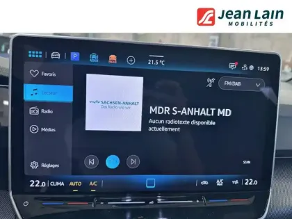 Photo 15 Volkswagen Golf  1.5 eTSI EVO2 150 DSG7