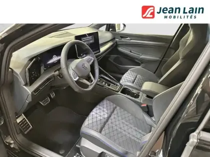 Photo 10 Volkswagen Golf  1.5 eTSI EVO2 150 DSG7