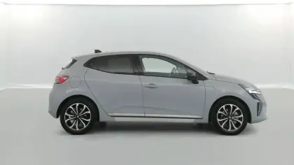 Photo 28 Renault Clio  E-Tech full hybrid 145 ch GSR2