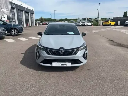 Photo 18 Renault Clio  E-Tech full hybrid 145 ch GSR2