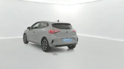 Photo 25 Renault Clio  E-Tech full hybrid 145 ch GSR2
