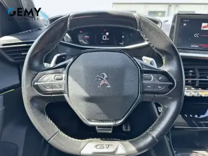 Photo 12 Peugeot 2008  PureTech 130 S&S EAT8