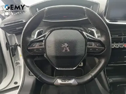 Photo 38 Peugeot 2008  PureTech 130 S&S EAT8