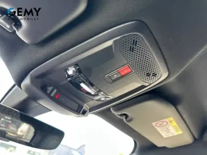 Photo 23 Peugeot 2008  PureTech 130 S&S EAT8