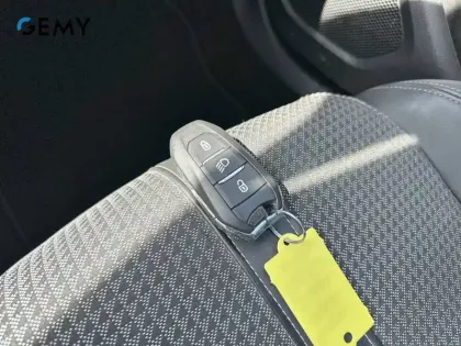 Photo 24 Peugeot 2008  PureTech 130 S&S EAT8