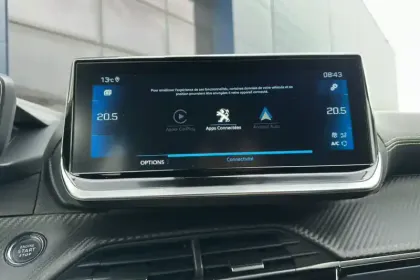 Photo 17 Peugeot 2008  BlueHDi 130 S&S EAT8