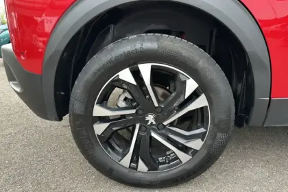 Photo 29 Peugeot 2008  BlueHDi 130 S&S EAT8