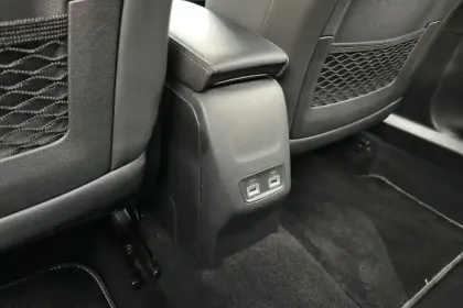 Photo 23 Peugeot 2008  BlueHDi 130 S&S EAT8