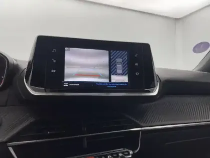 Photo 25 Peugeot 2008  PureTech 100 S&S BVM6