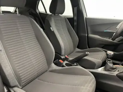 Photo 26 Peugeot 2008  PureTech 100 S&S BVM6