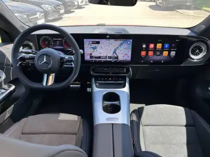 Photo 5 Mercedes CLA  200 8F-eDCT