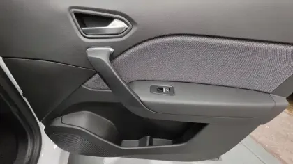 Photo 37 Renault Captur  Eco-G 100 ch