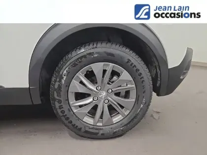 Photo 8 Peugeot 2008  PureTech 130 S&S EAT8