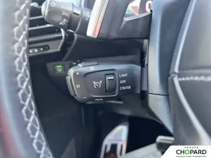 Photo 13 DS DS 7  Hybride Rechargeable E-Tense 300 EAT8 4x4