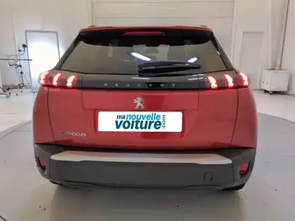 Photo 15 Peugeot 2008  Electrique 136 ch