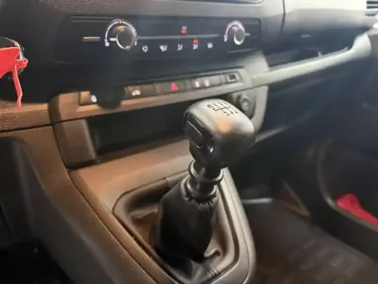 Photo 28 Peugeot Expert  FGN XL BLUEHDI 145 BVM6