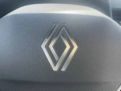 Photo 35 Renault Clio  E-Tech full hybrid 145 ch GSR2