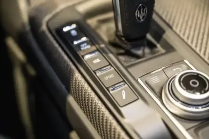Photo 34 Maserati Levante  3.0 V6 Bi-Turbo 350 Q4