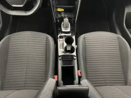 Photo 58 Peugeot 208  Electrique 50 kWh 136ch