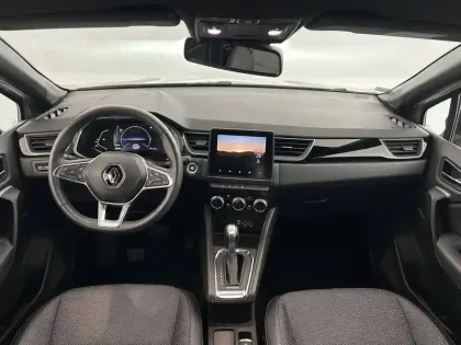 Photo 37 Renault Captur  E-Tech 145