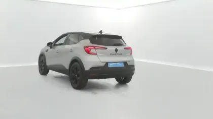 Photo 11 Renault Captur  E-Tech 145