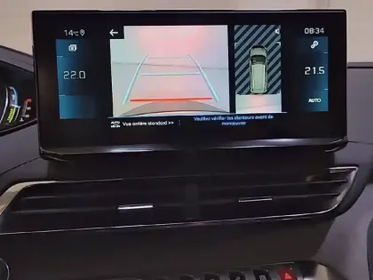 Photo 19 Peugeot 5008  Hybrid 136 e-DCS6