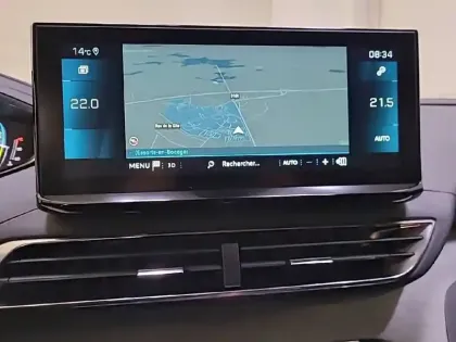 Photo 18 Peugeot 5008  Hybrid 136 e-DCS6