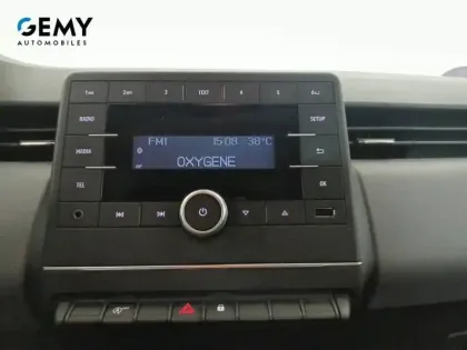 Photo 28 Renault Clio  SCe 65