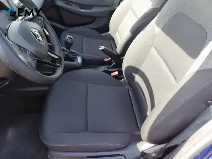 Photo 8 Renault Clio  SCe 65