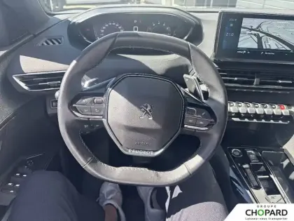 Photo 16 Peugeot 3008  PureTech 130ch S&S EAT8