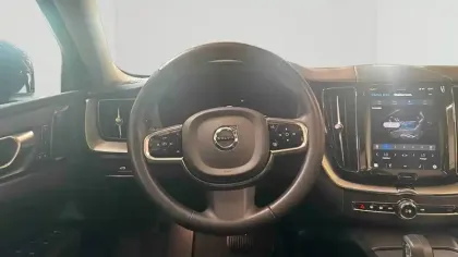 Photo 10 Volvo Xc60  T6 Recharge AWD 253 ch + 145 ch Geartronic 8