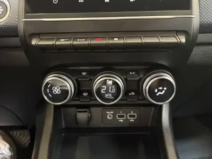 Photo 11 Renault Arkana  mild hybrid 140 EDC FAP - 22