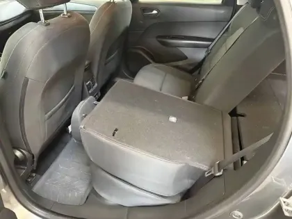 Photo 33 Renault Arkana  mild hybrid 140 EDC FAP - 22