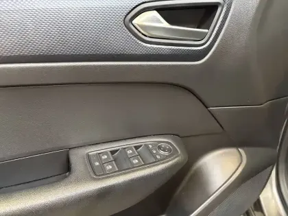 Photo 35 Renault Arkana  mild hybrid 140 EDC FAP - 22