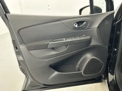 Photo 19 Renault Captur  TCe 90 Energy